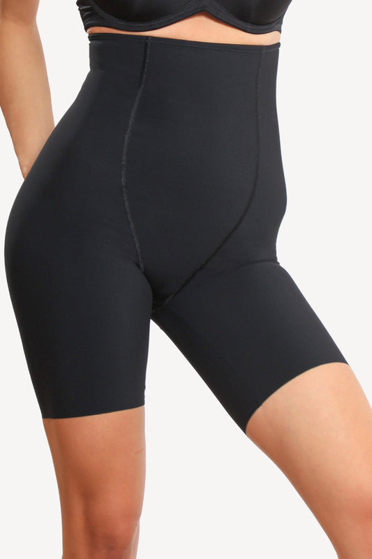 Chilot modellering shorty, hög midja LUCY S1511 svart