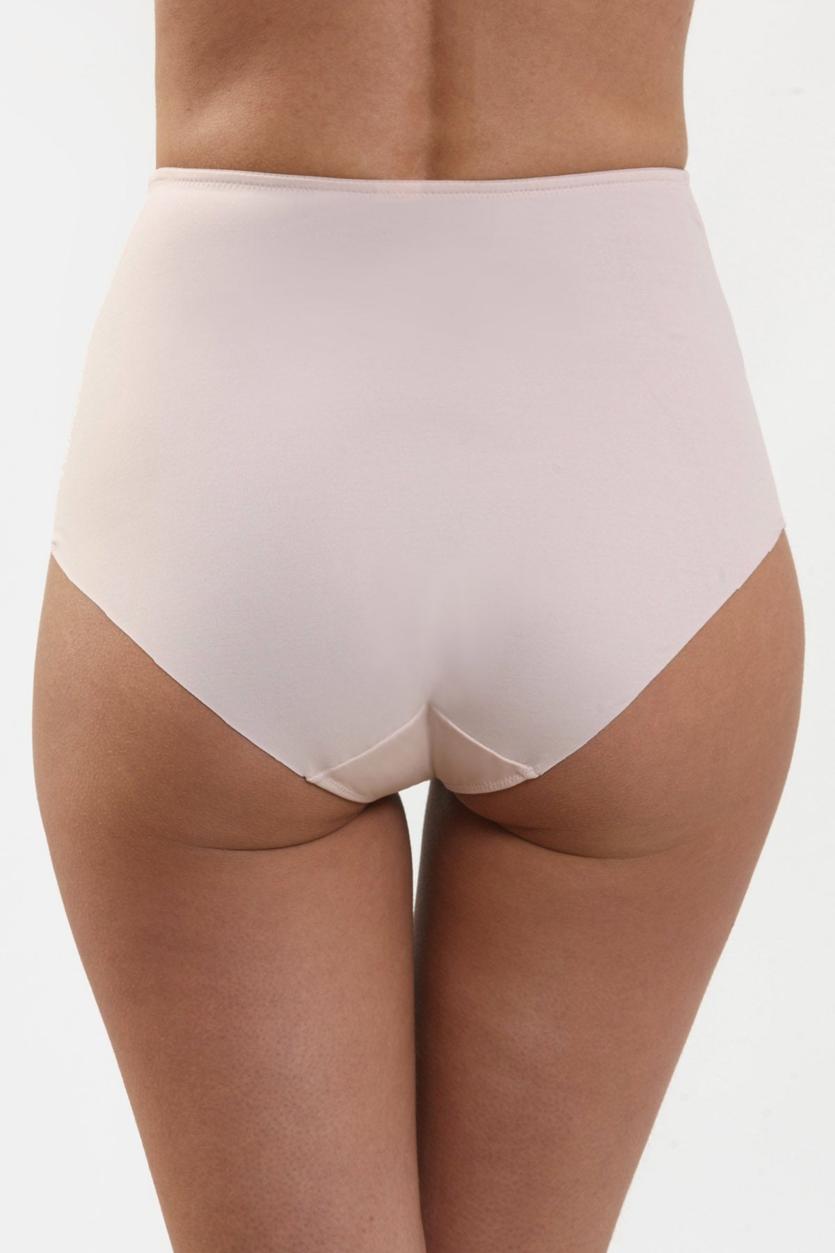 Höga midjeformande trosor LUCY S1513 nude