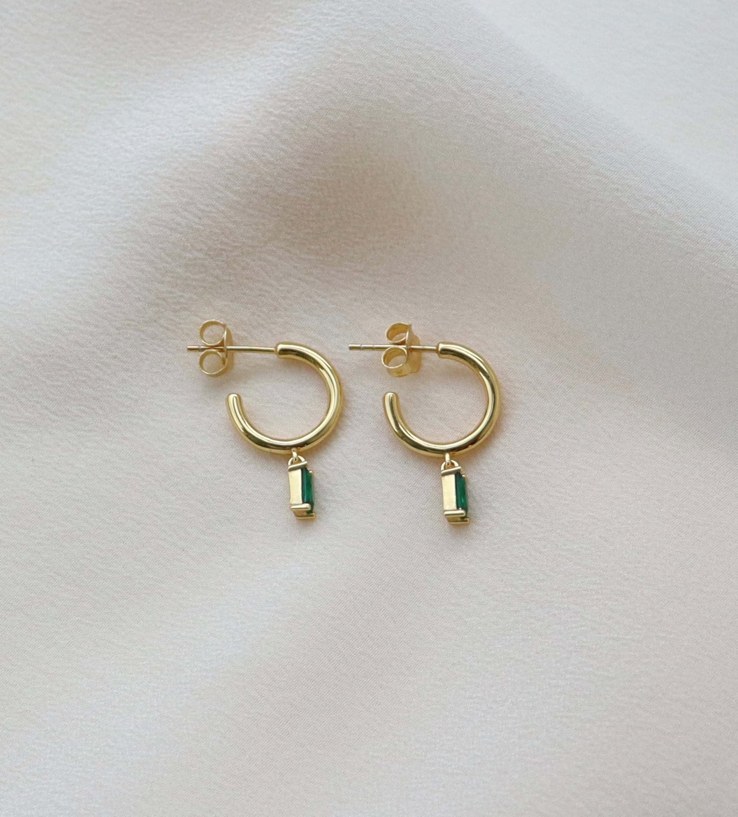 Örhängen MIA Emerald