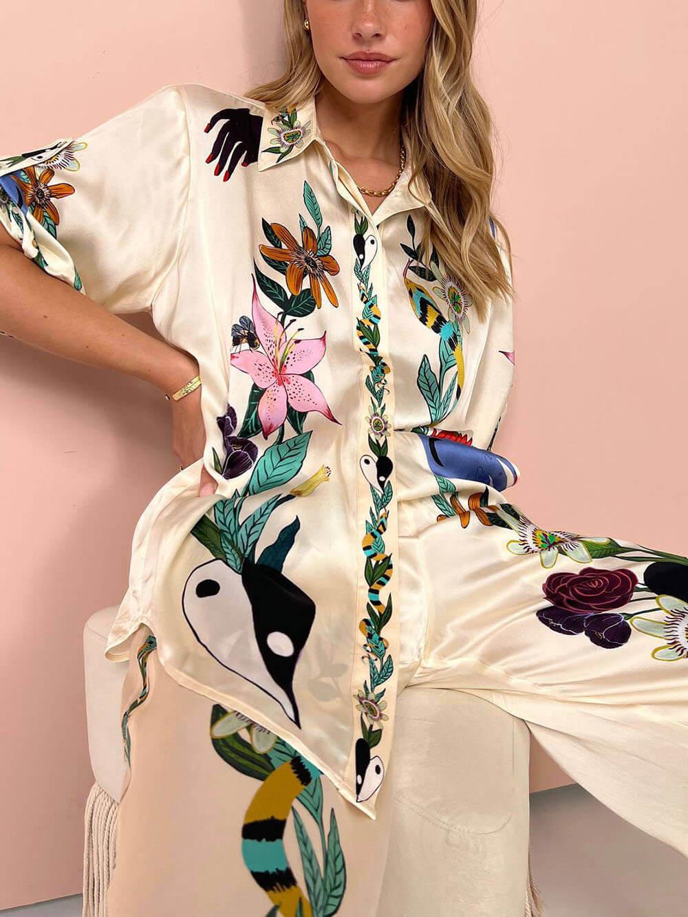 Bluză Oversized cu Buton și Print Unic din Satin cu O Notă Modernă și Sofisticată