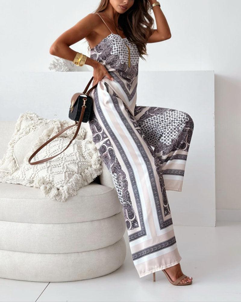 Set două piese cu vesta și pantaloni imprimeu elegant