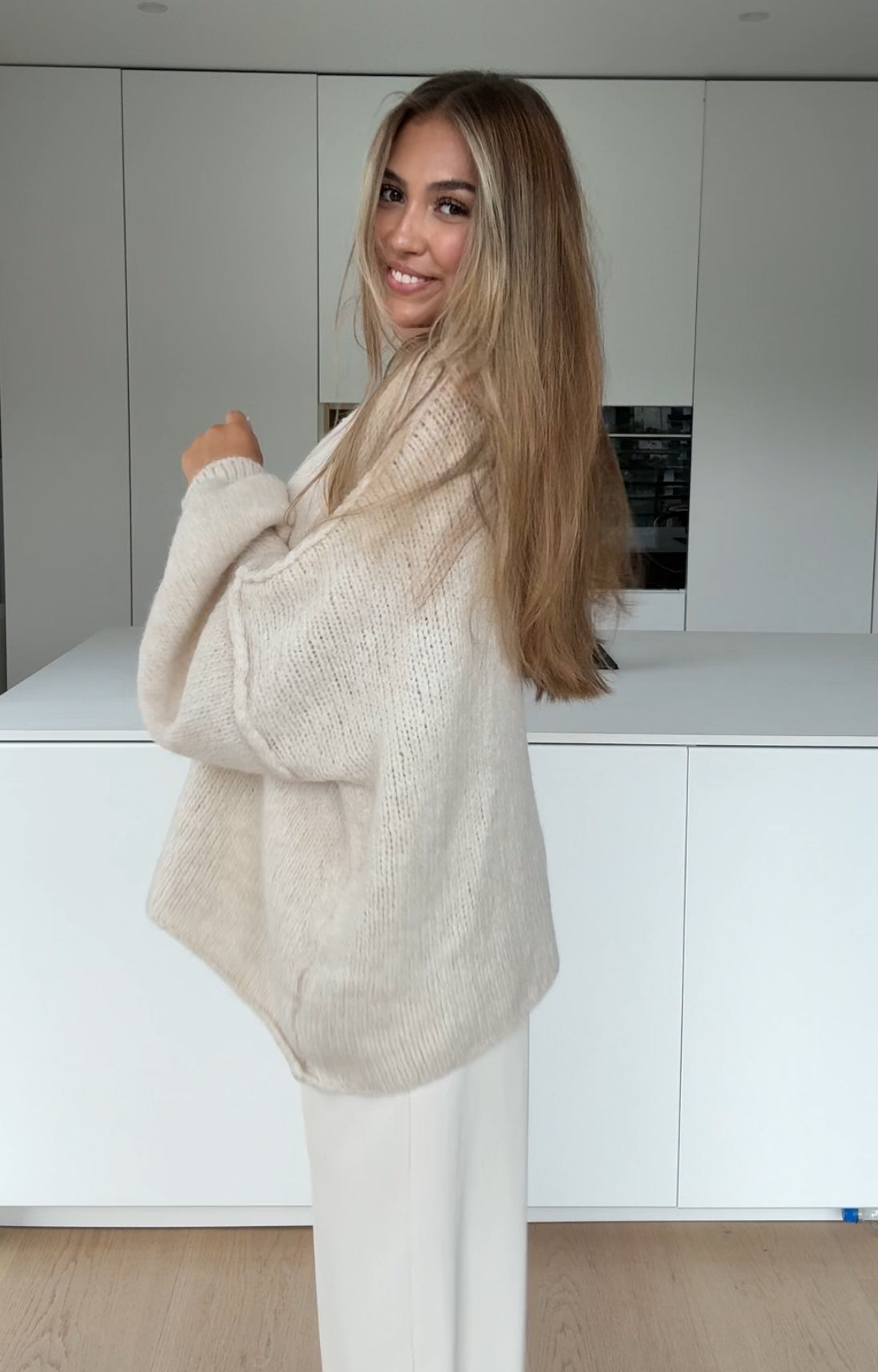 CARDIGAN CLASIC PUFOASĂ VANILIE