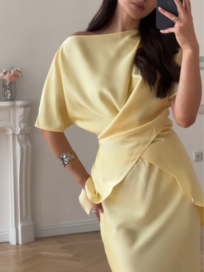 Top och kjol med vadderade band