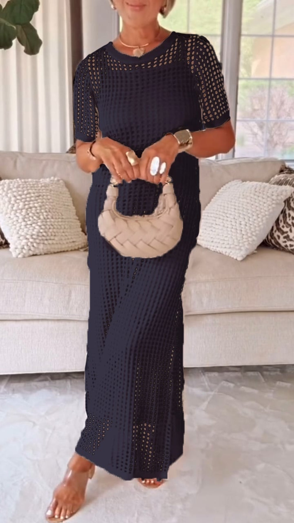 Rochie Elegantă cu Gât Bărcuță, Ușoară și Aerisită, din Două Piese