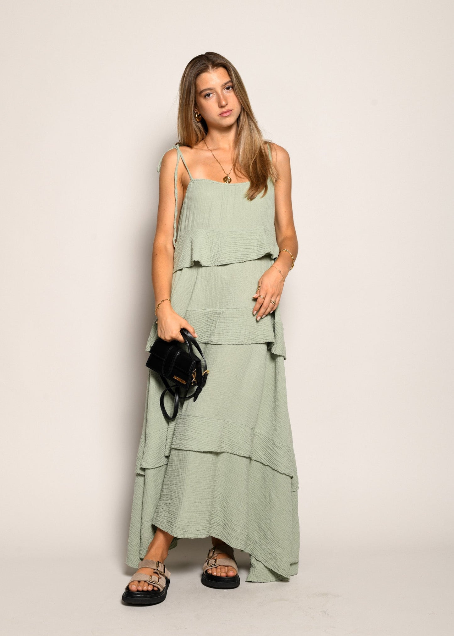 KHAKI VOLANGKLÄDNAD