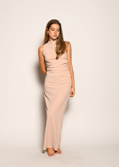 ENKEL KREME KLÄDNAD