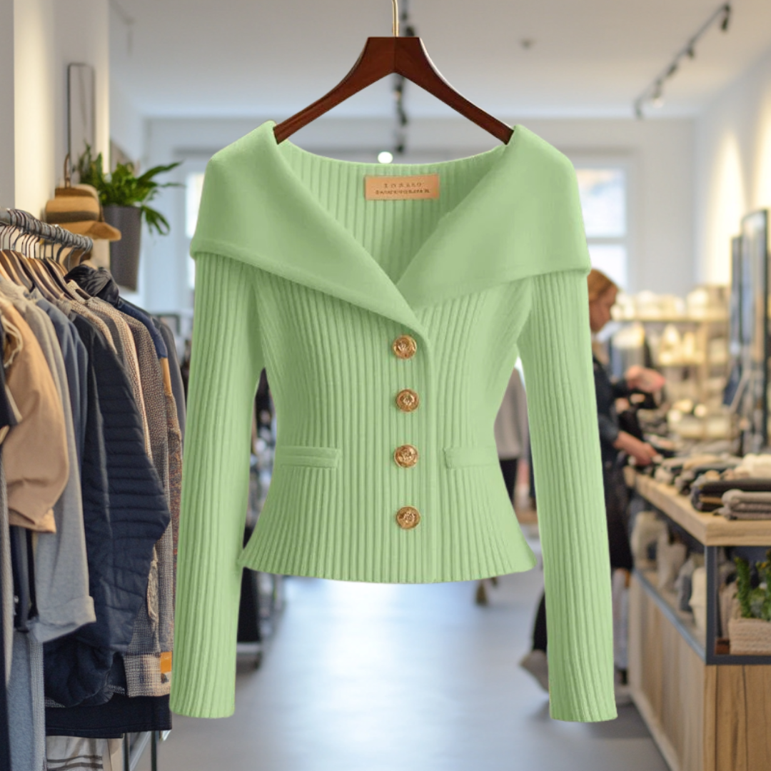 KARLA I JACHETA LUXOASĂ DIN TRICOT