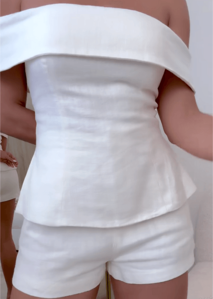 Costum din Bumbac și In, în Două Piese
