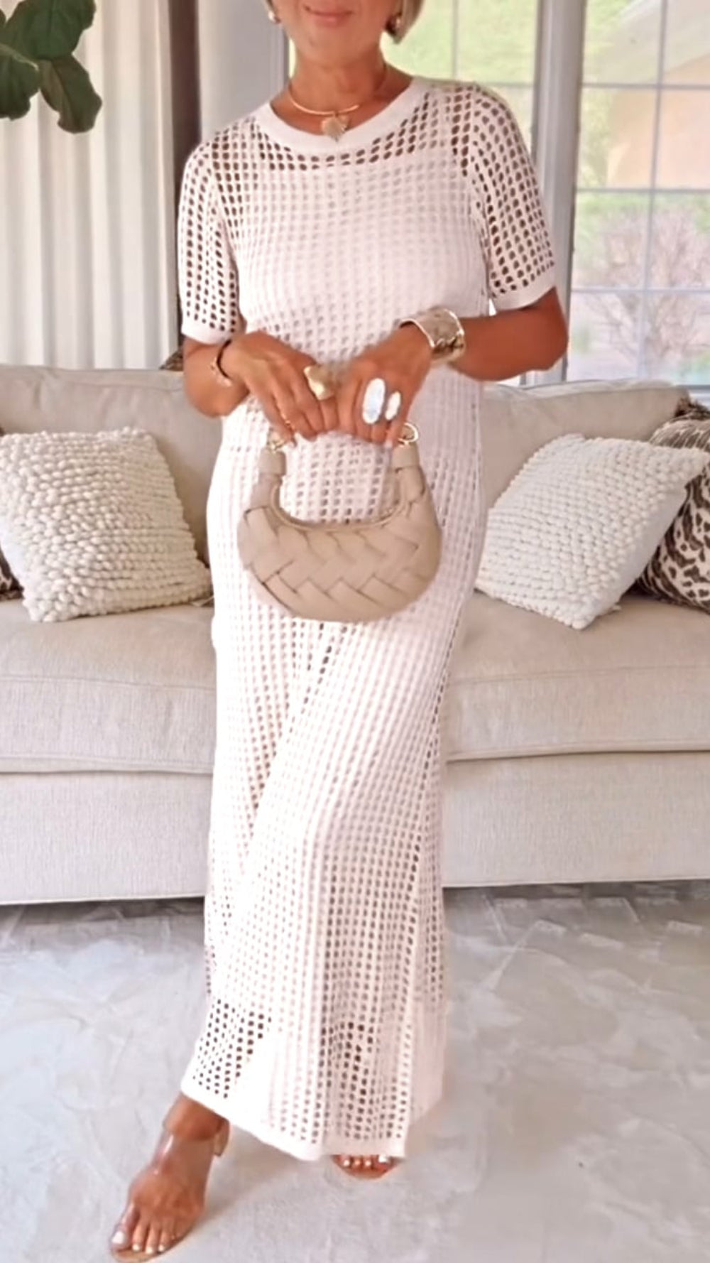 Rochie Elegantă cu Gât Bărcuță, Ușoară și Aerisită, din Două Piese