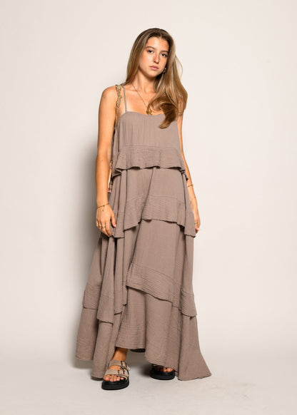 VOLANGKLÄDNAD TAUPE