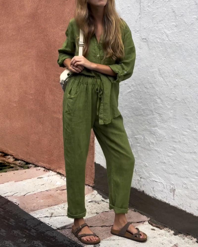 Set din două piese din bumbac și in, cu cămașă și pantaloni, de culoare solidă, cu decolteu în V