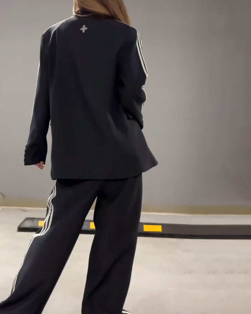Set de două piese: Sacou cu dungi la modă și pantaloni largi