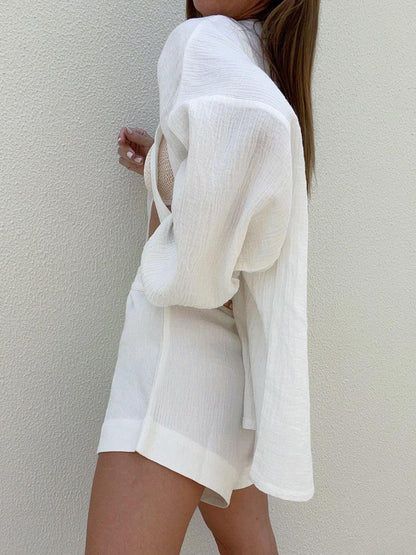 Set med kortbyxor i bomull, knutna i två delar