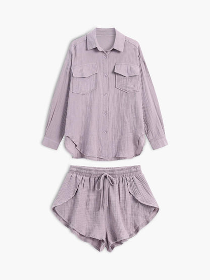 Kort set i två delar med minimalistisk krage