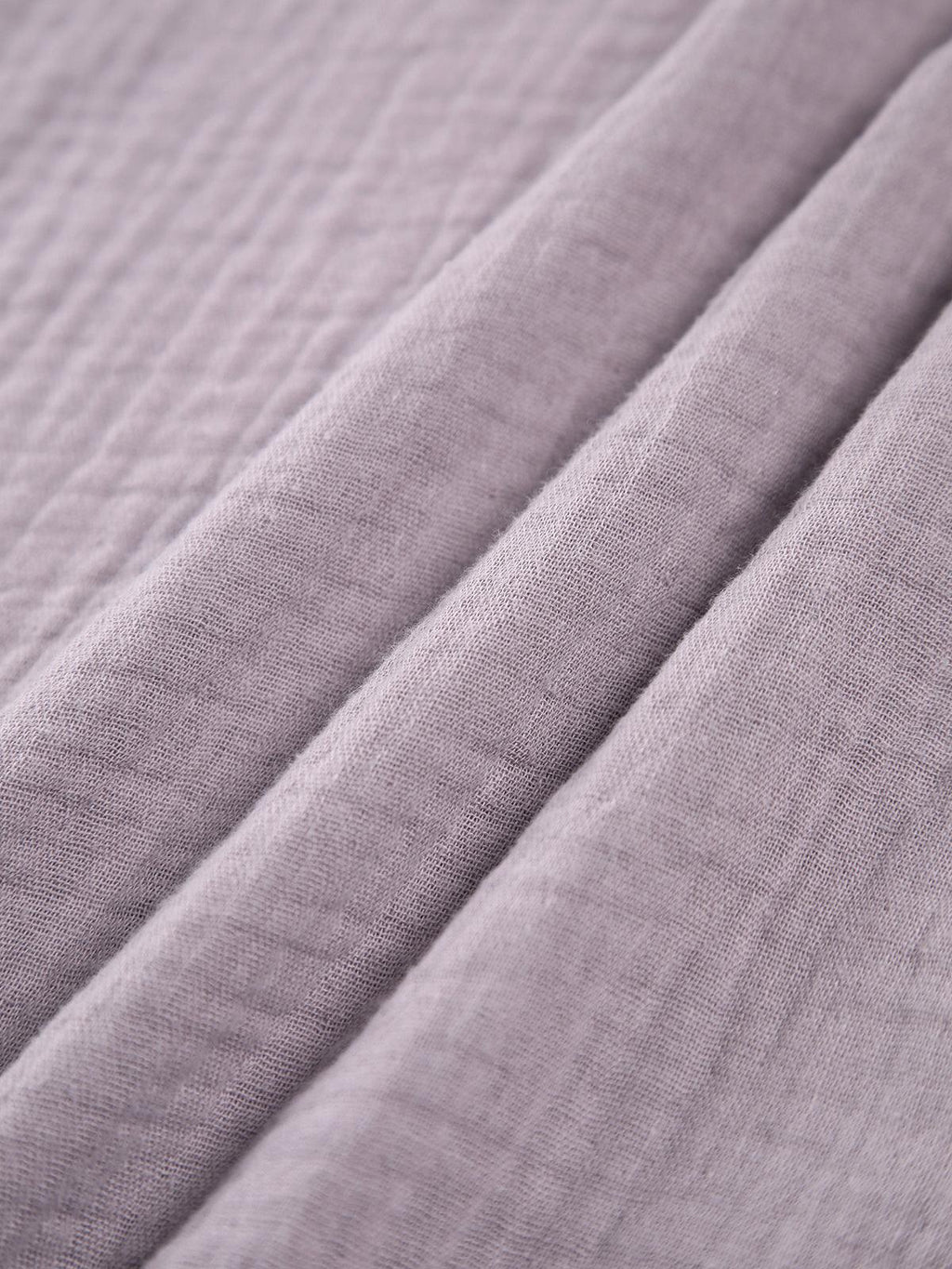 Set scurt din două piese cu guler minimalist