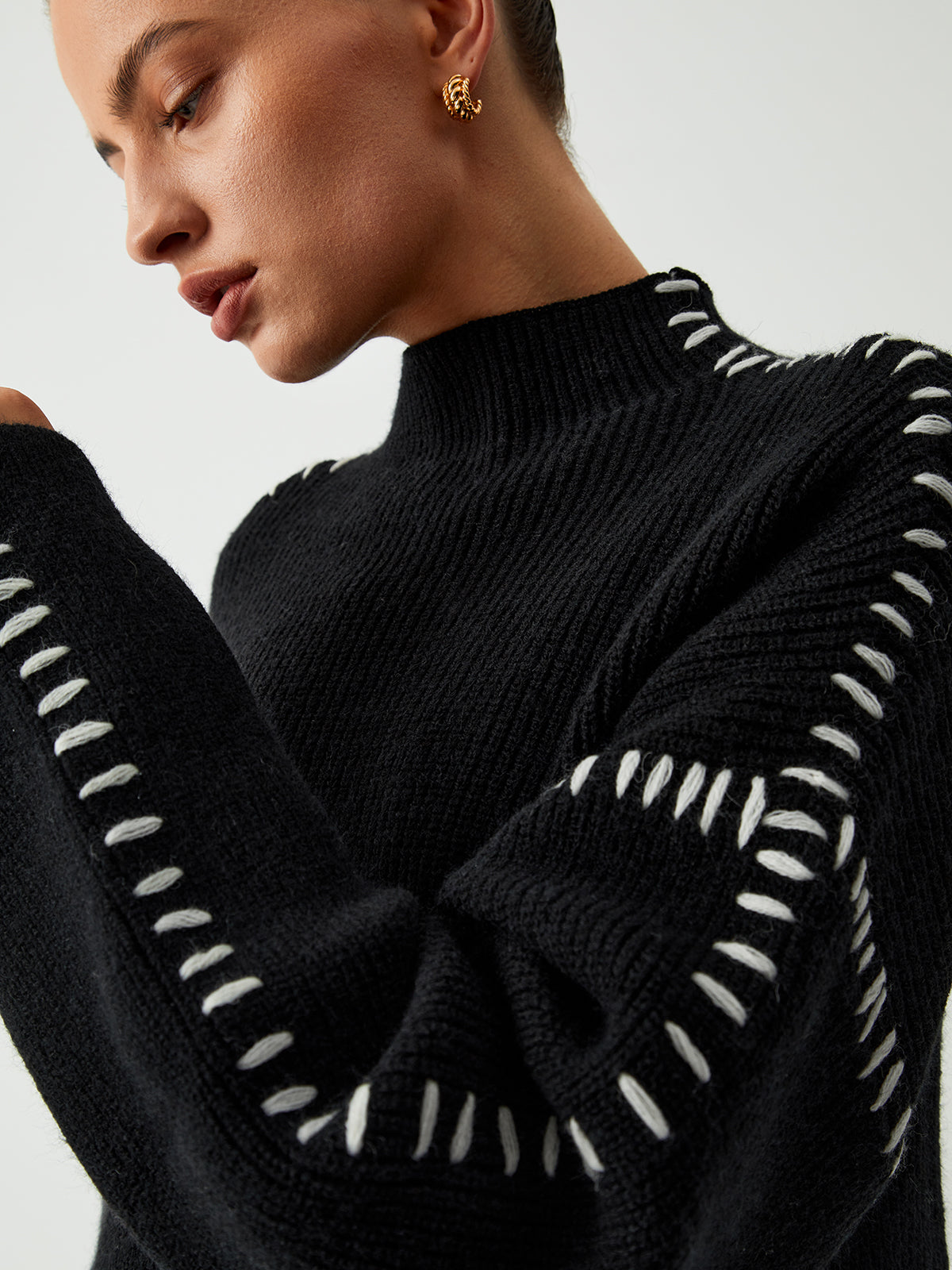 Alma | Pulover Oversize-Dolcevita cu Detalii Piqué