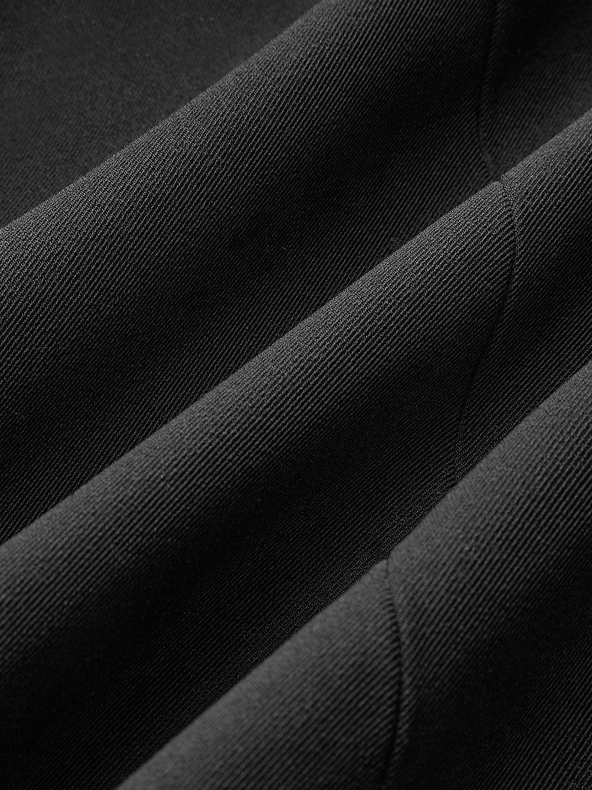 Jacka med ficka i kragen