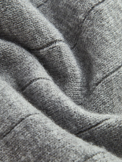 Mjuk cardigan med rund hals och knappar