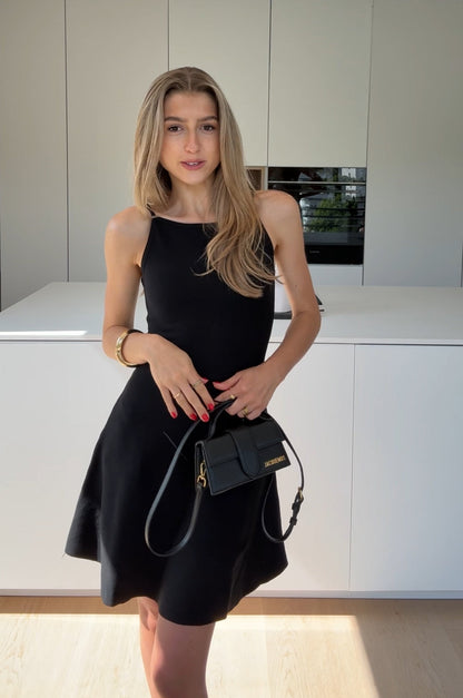 KLÄDNAD FÖR DATENATT