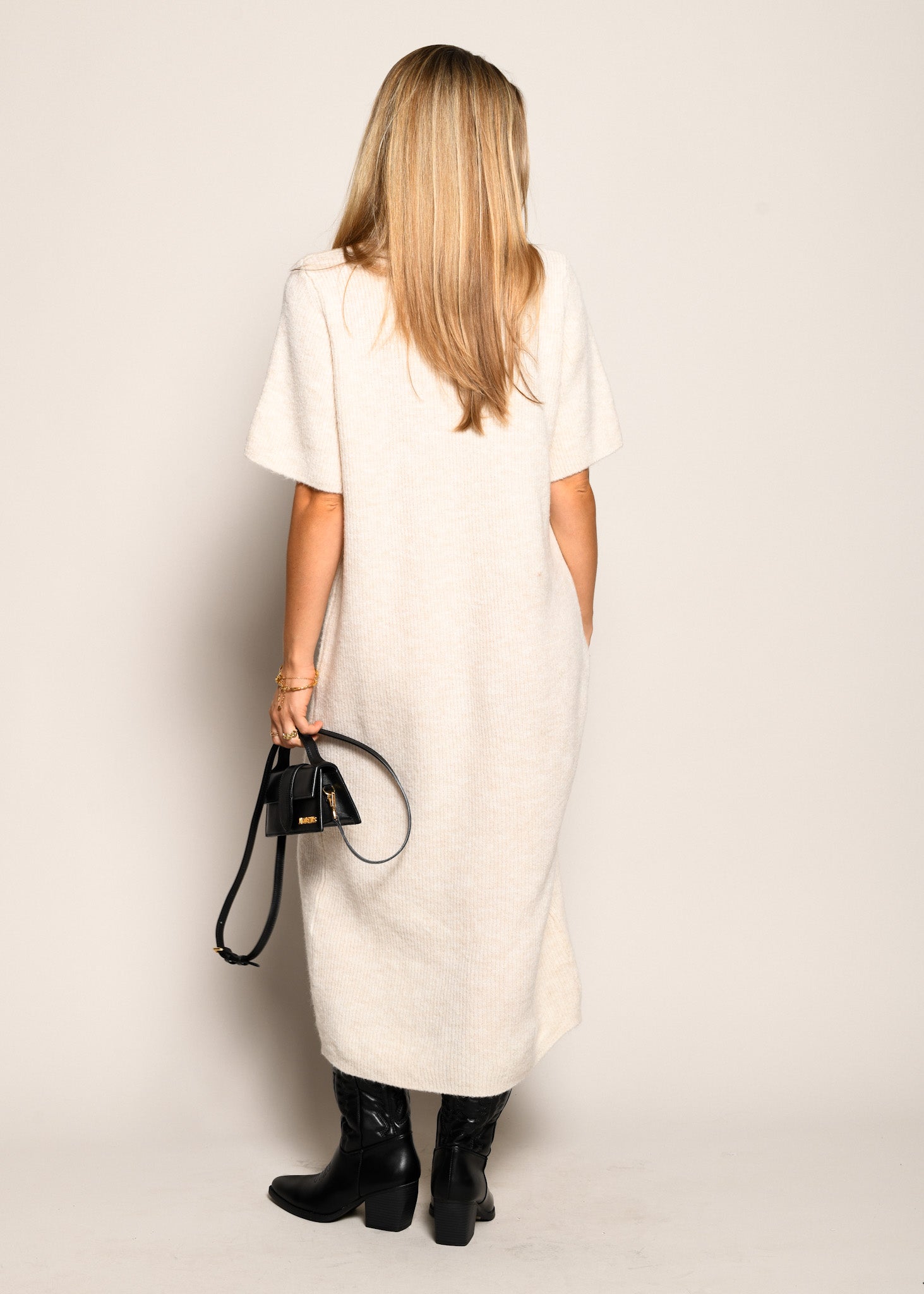 ROCHIE TRICOTATĂ CREM