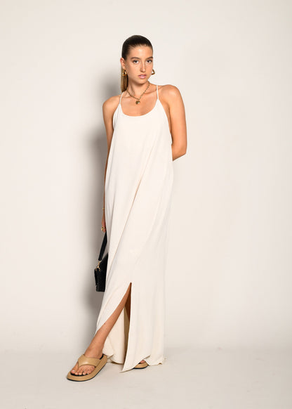 MAXI KLÄNNING I BEIGE