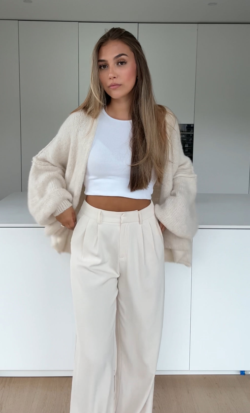 CARDIGAN CLASIC PUFOASĂ VANILIE