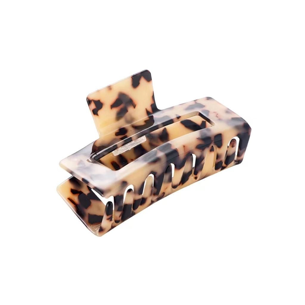 CLIP LEO