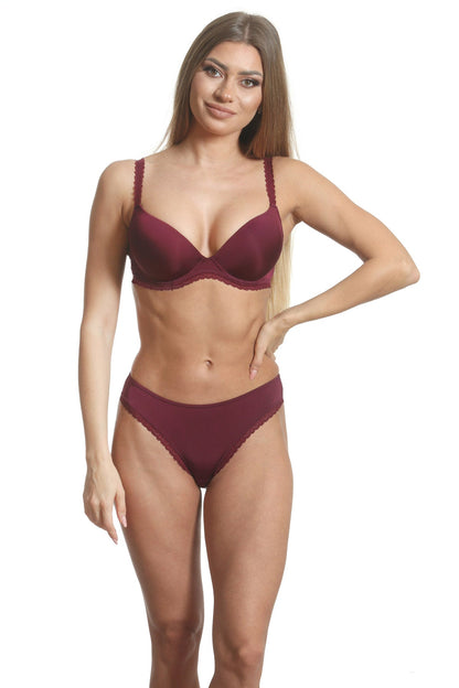 Sutien med mjuk kupa och djup urringning Rubin ELLY R1644