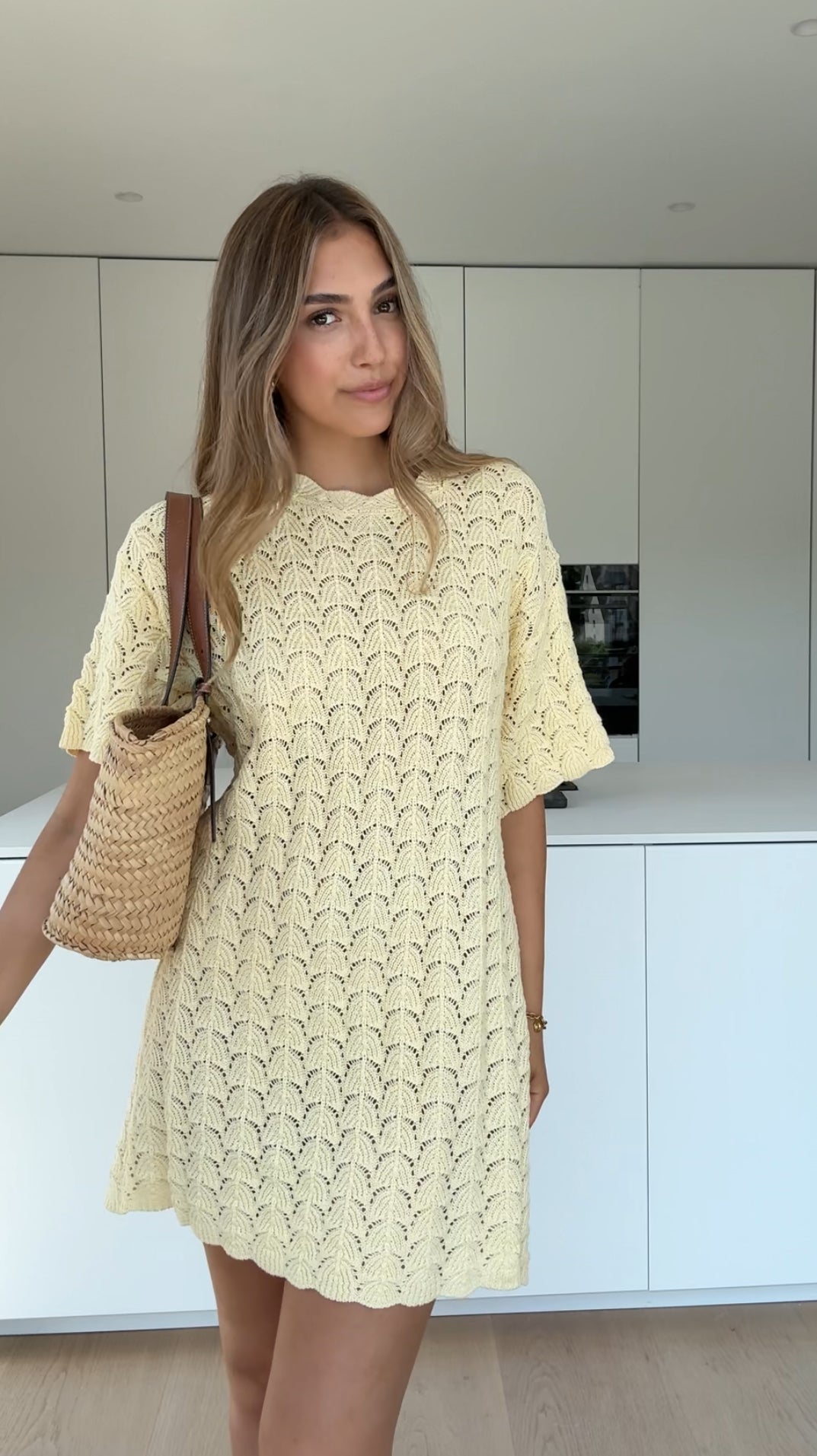 ROCHIE CROSETATĂ DIN COCHILIE CU LEMON DE UNT