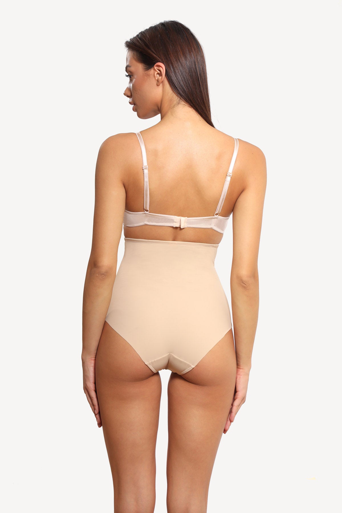 Klassisk formande trosa, hög midja LUCY S1848 beige