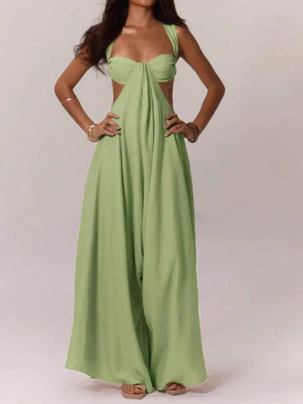 Byxdress med veck och vida byxor