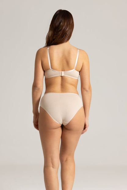 Klassiska trosor i bomull och nude spets FIONA S1506