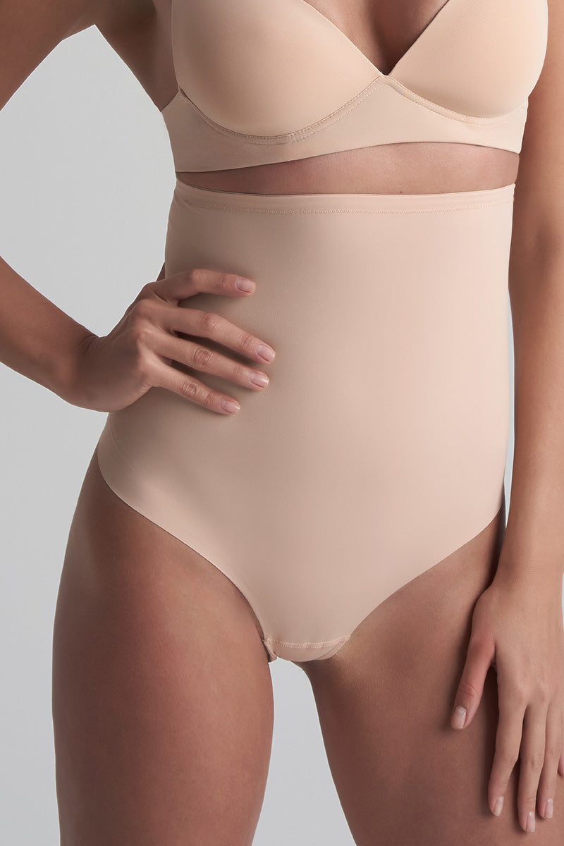 Tanga modellformande hög midja Beige SCPHWT