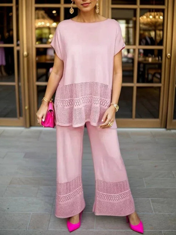 Set bluză cu guler rotund și mâneci scurte și pantaloni cu croială largă