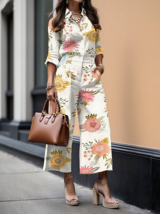 Capribyxor med Blommönster och Lätt Linne Skjorta