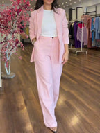 Costum Elegant și Modern din Două Piese Roz