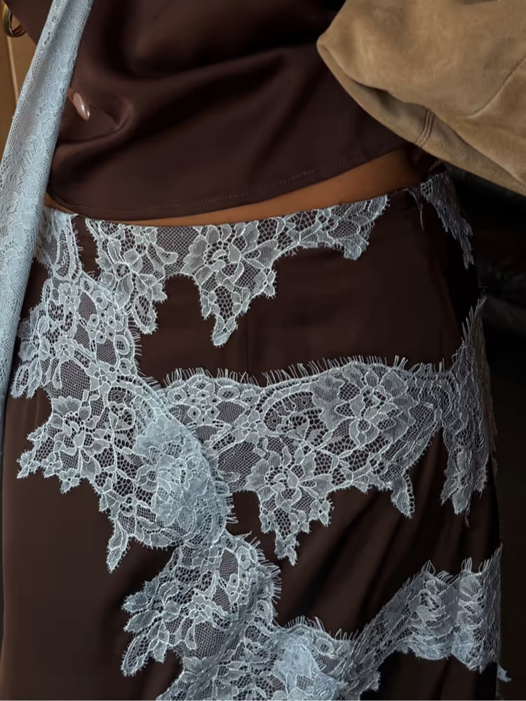 Costum Elegant cu Top din Dantelă Maro și Albastru + Fustă