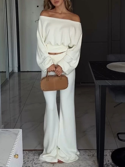 Top med bara axlar + Utsvängda byxor Casual kostym