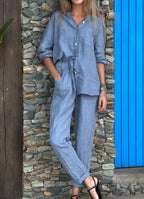 Set din două piese din bumbac și in, cu cămașă și pantaloni, de culoare solidă, cu decolteu în V