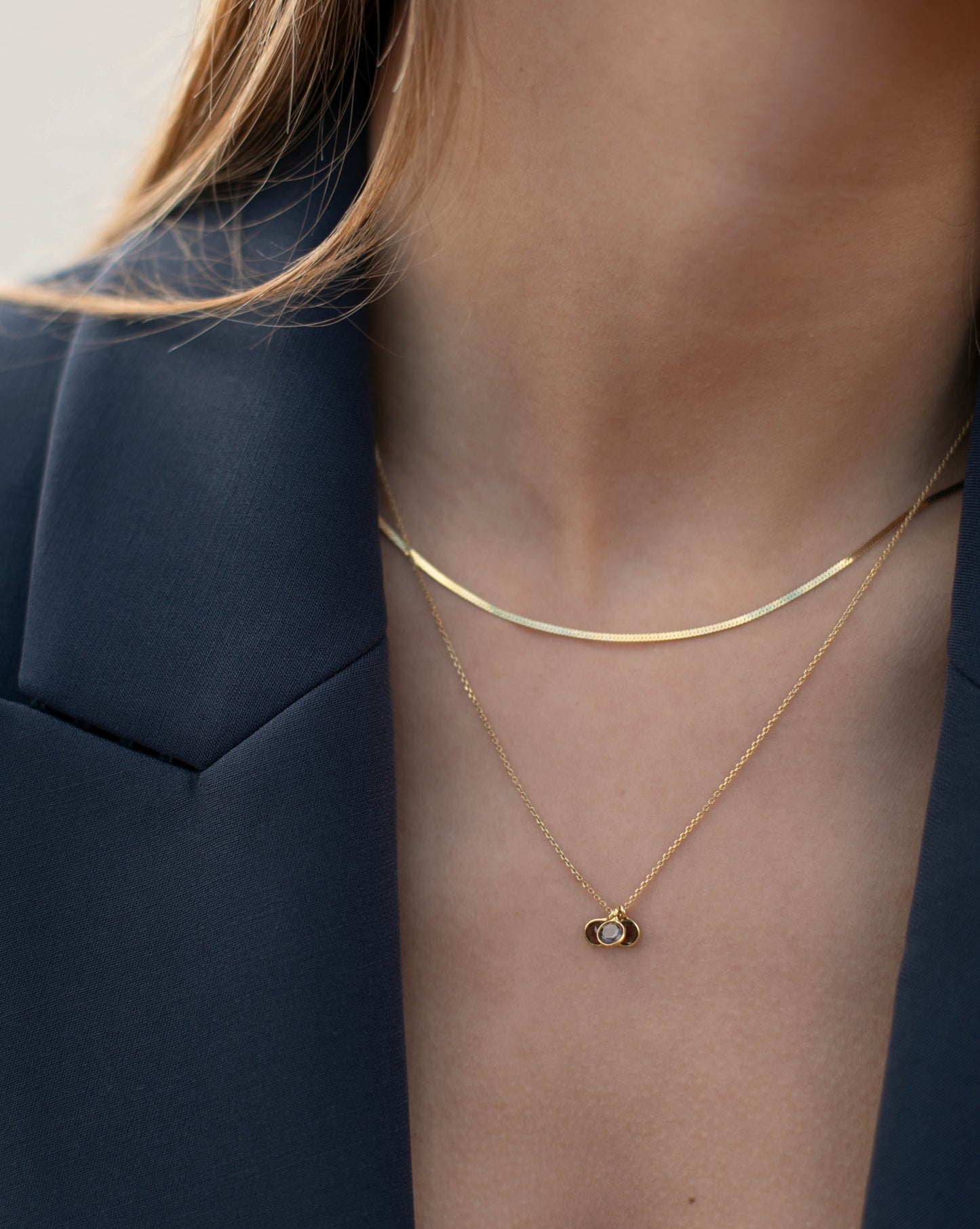 Halsband med platt kedja