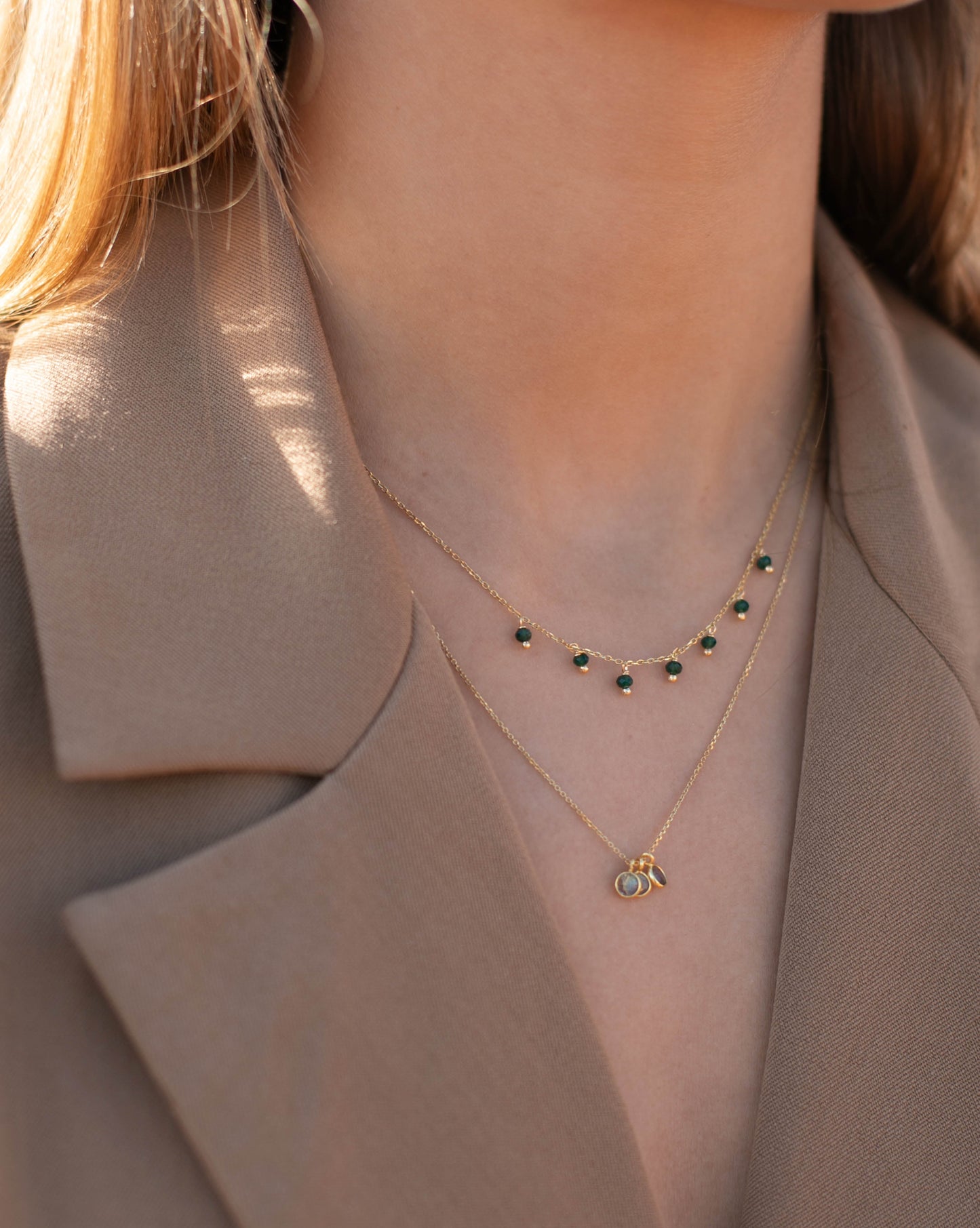 Halsband TROIS med månsten