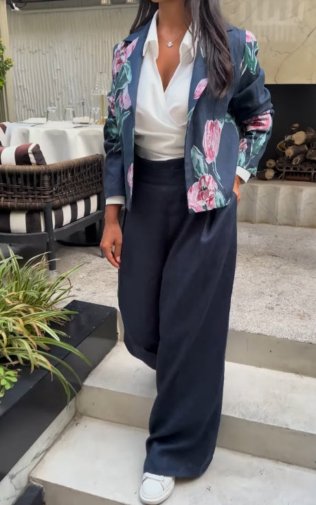 Set med mönstrad blazer och vida byxor