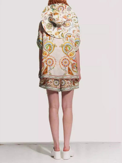 Set med graffiti-mönstrade linne shorts och krage för makaron